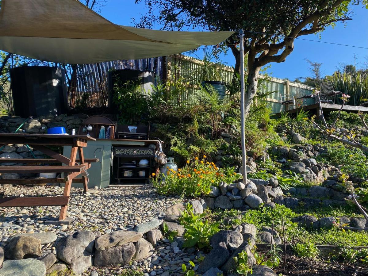 Omarama Oasis - Permaculture Glamping Hotel Pohara Eksteriør billede
