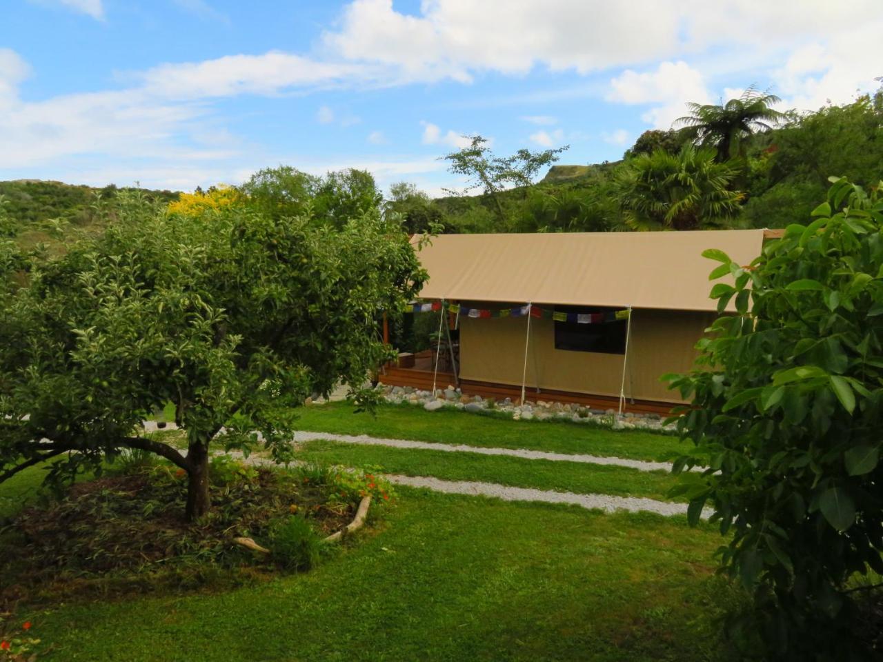 Omarama Oasis - Permaculture Glamping Hotel Pohara Eksteriør billede